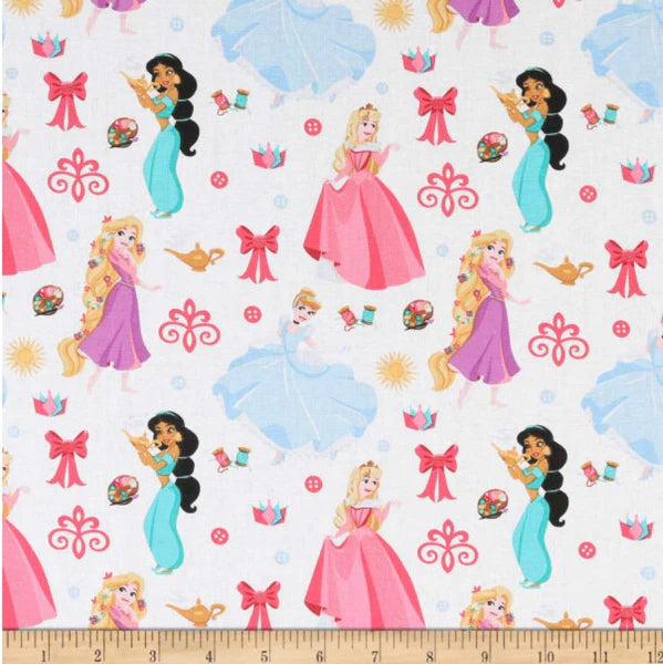 DISNEY PRINCESS Ultimate Princess - FAT QUARTER